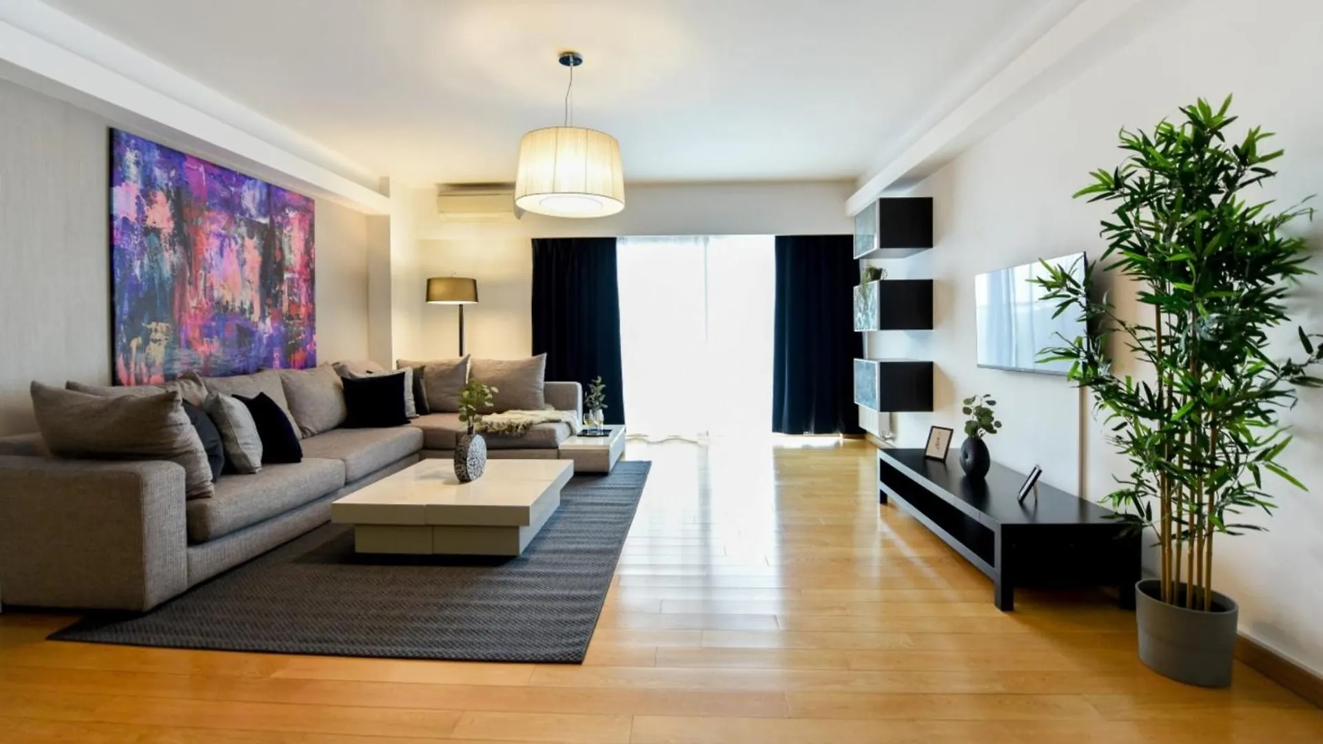 Wonderful Apartments In Prime North Location - Heaven For Extended Stays ブカレスト 0*,