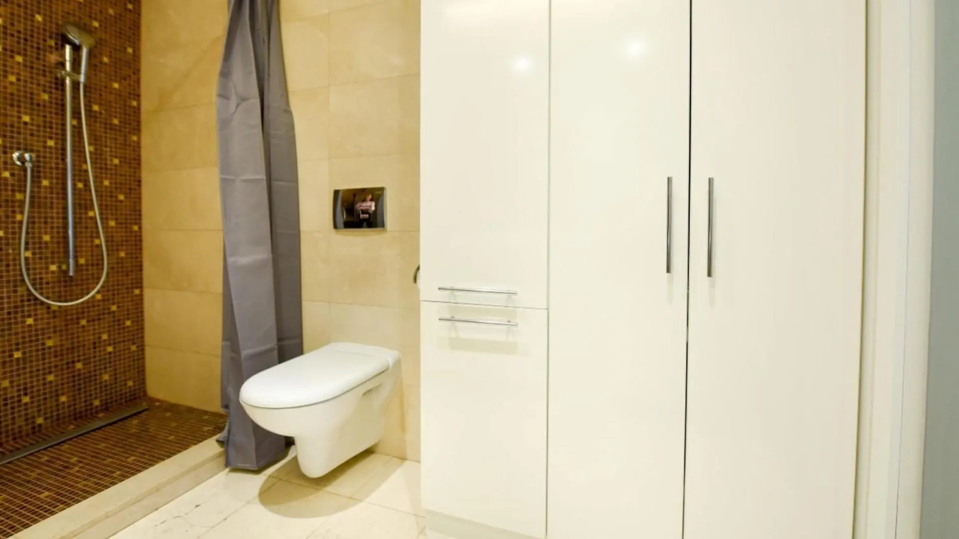 Wonderful Apartments In Prime North Location - Heaven For Extended Stays ブカレスト