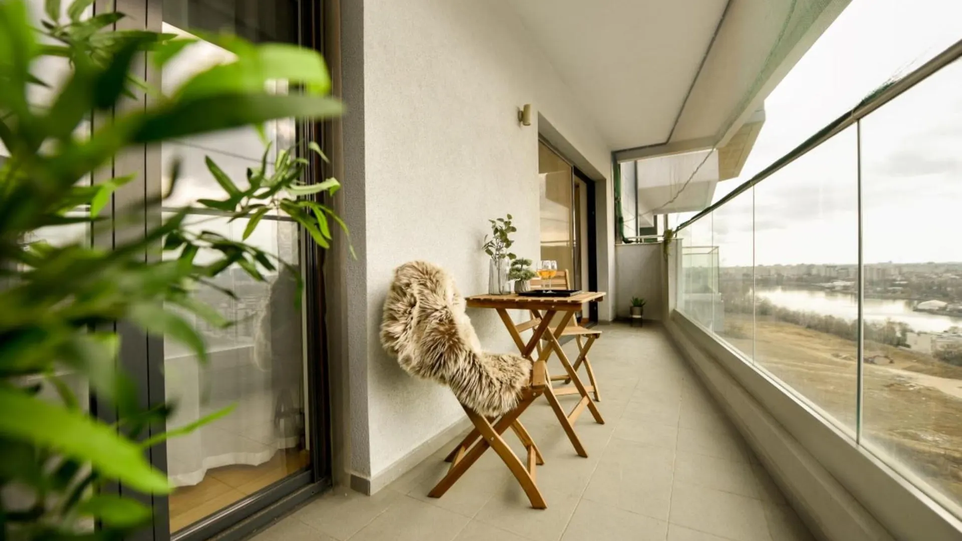 Wonderful Apartments In Prime North Location - Heaven For Extended Stays ブカレスト 0*,  ルーマニア
