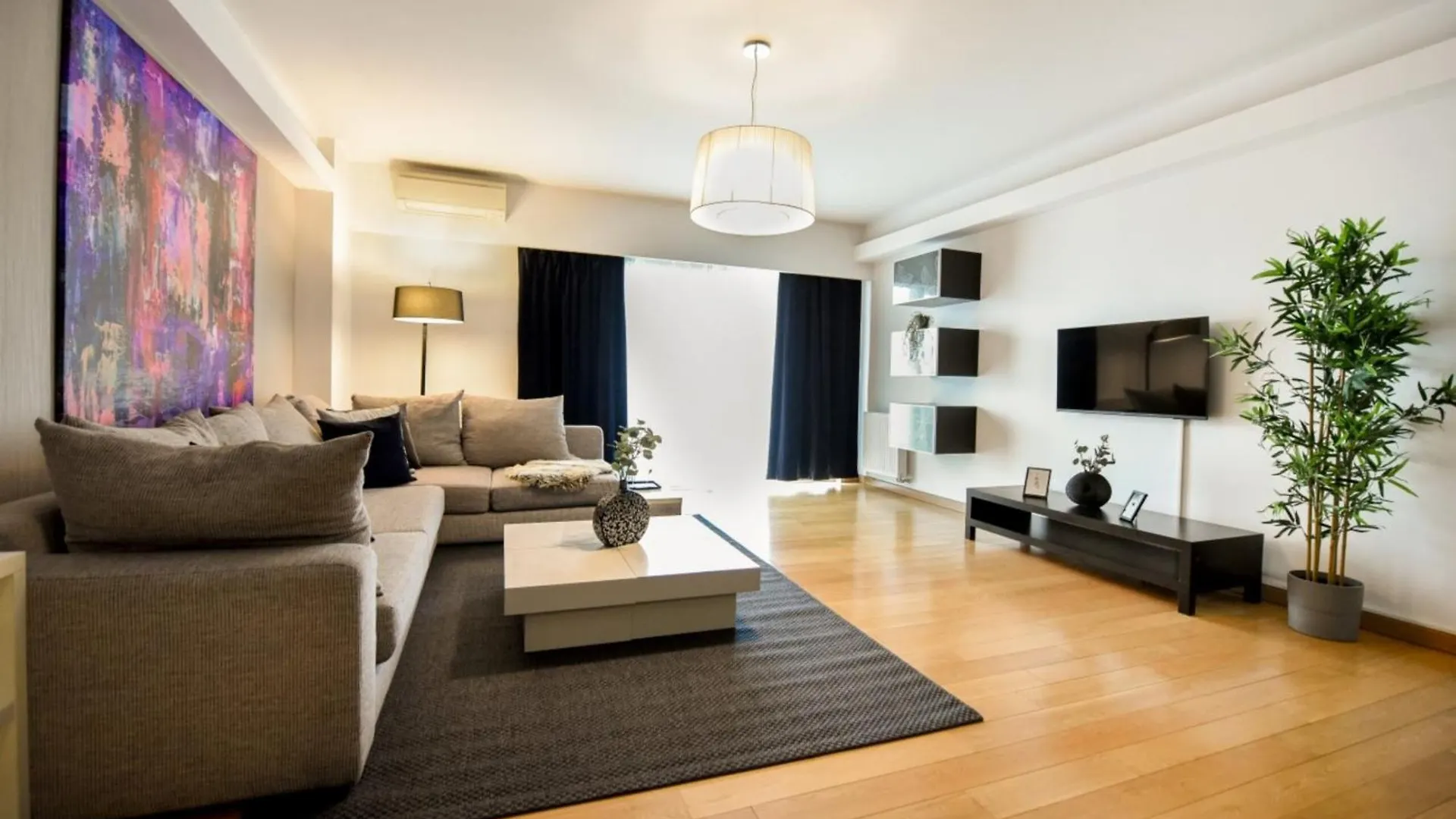 Wonderful Apartments In Prime North Location - Heaven For Extended Stays ブカレスト
