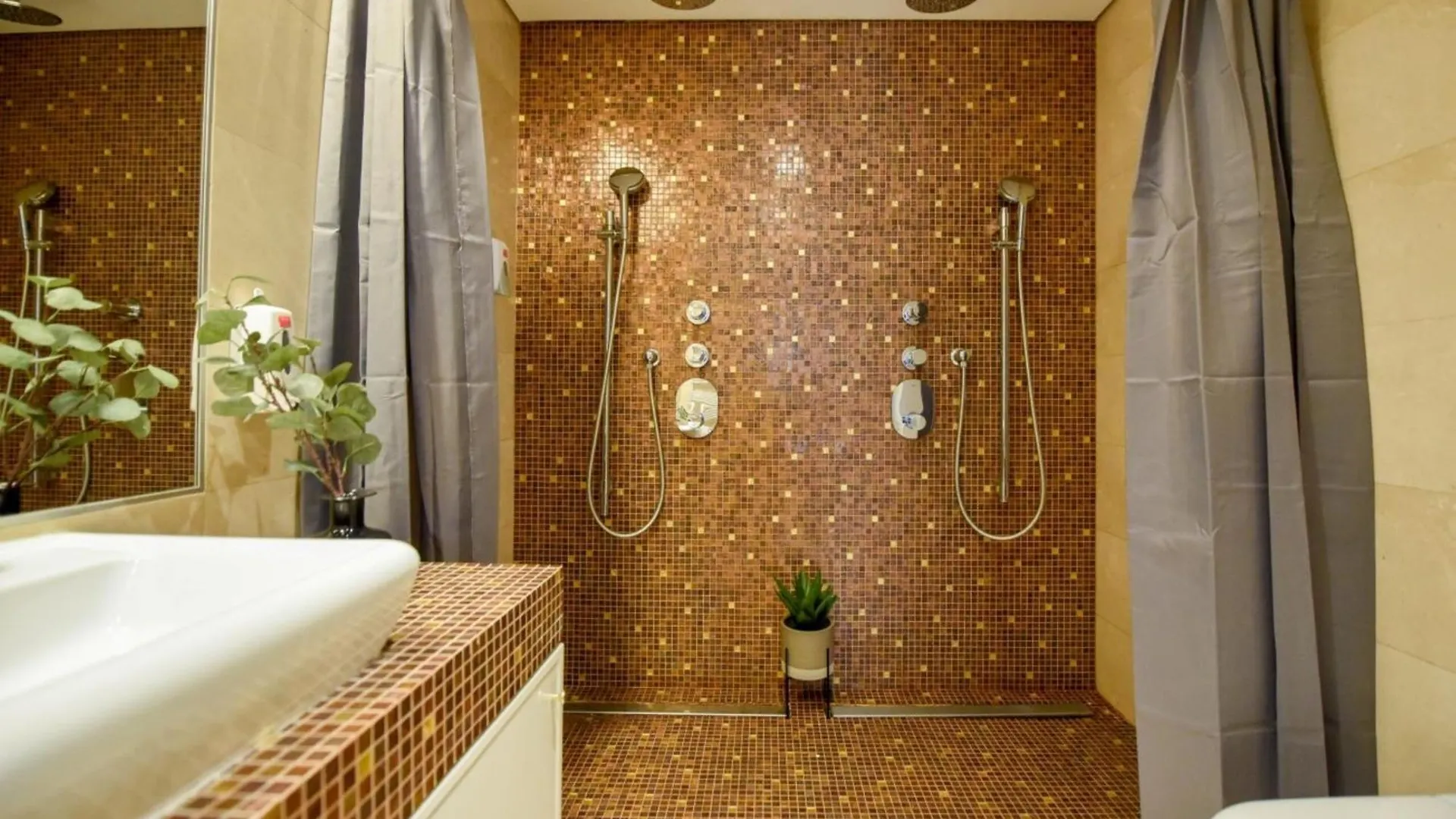 Wonderful Apartments In Prime North Location - Heaven For Extended Stays Boekarest
